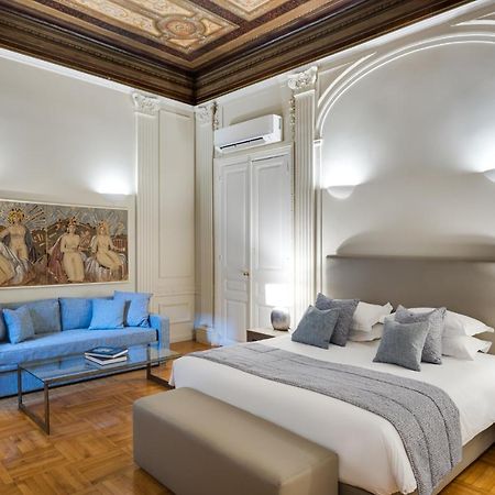 33Solonossuites Athena Bagian luar foto