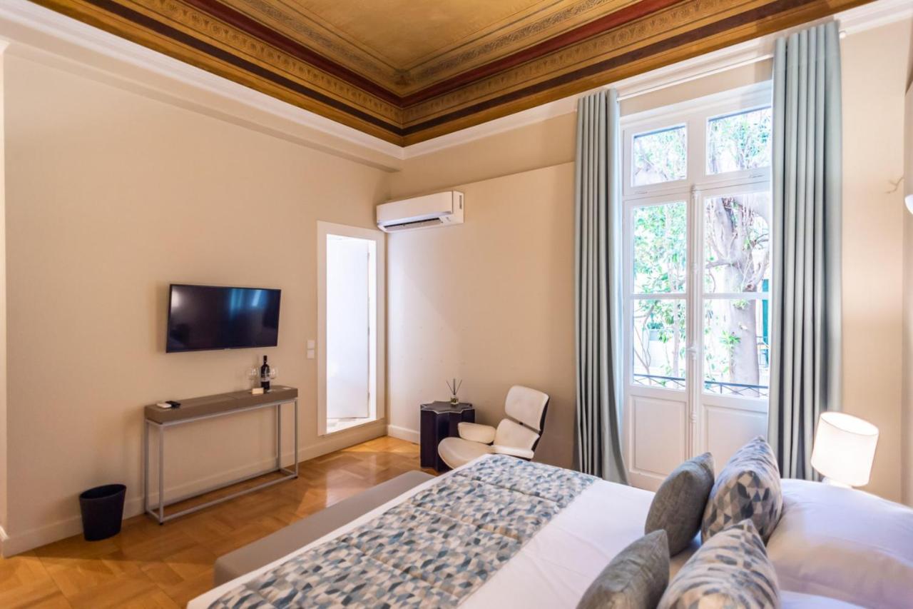 33Solonossuites Athena Bagian luar foto