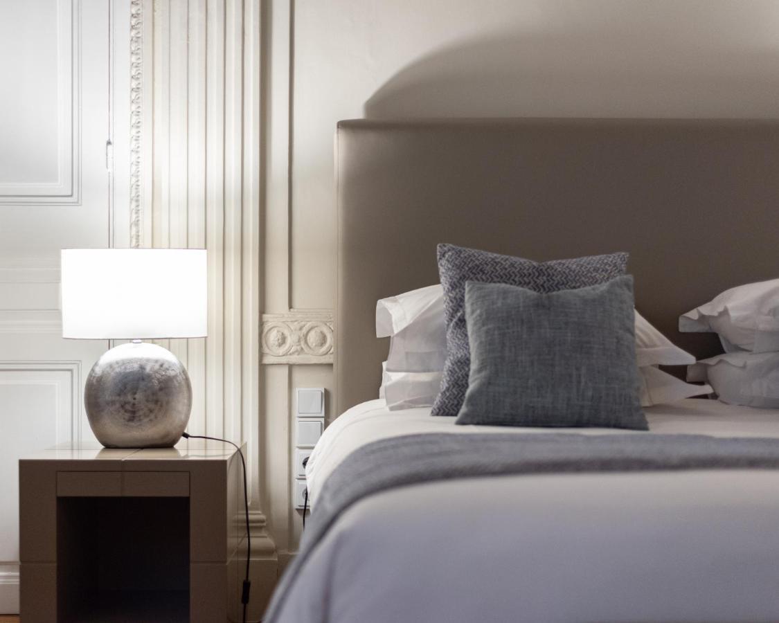 33Solonossuites Athena Bagian luar foto