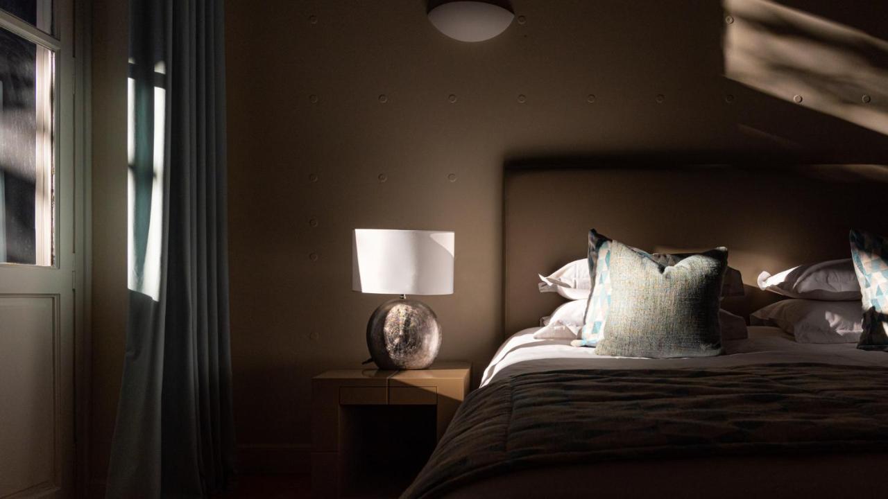 33Solonossuites Athena Bagian luar foto