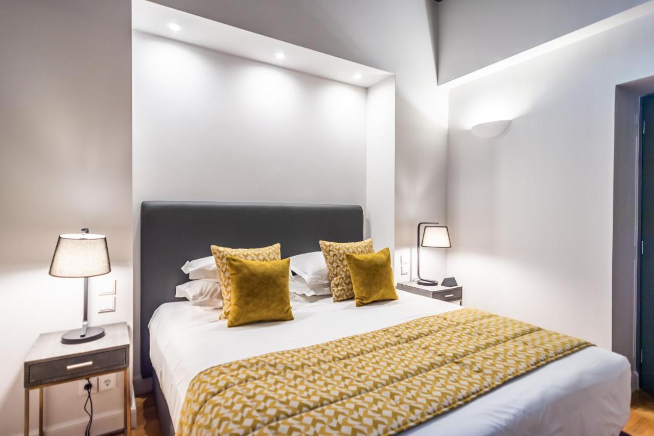 33Solonossuites Athena Bagian luar foto